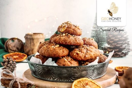Greek Honey Cookies: Fall In Love With The Gooey Goodness Of This Tasty Treat!